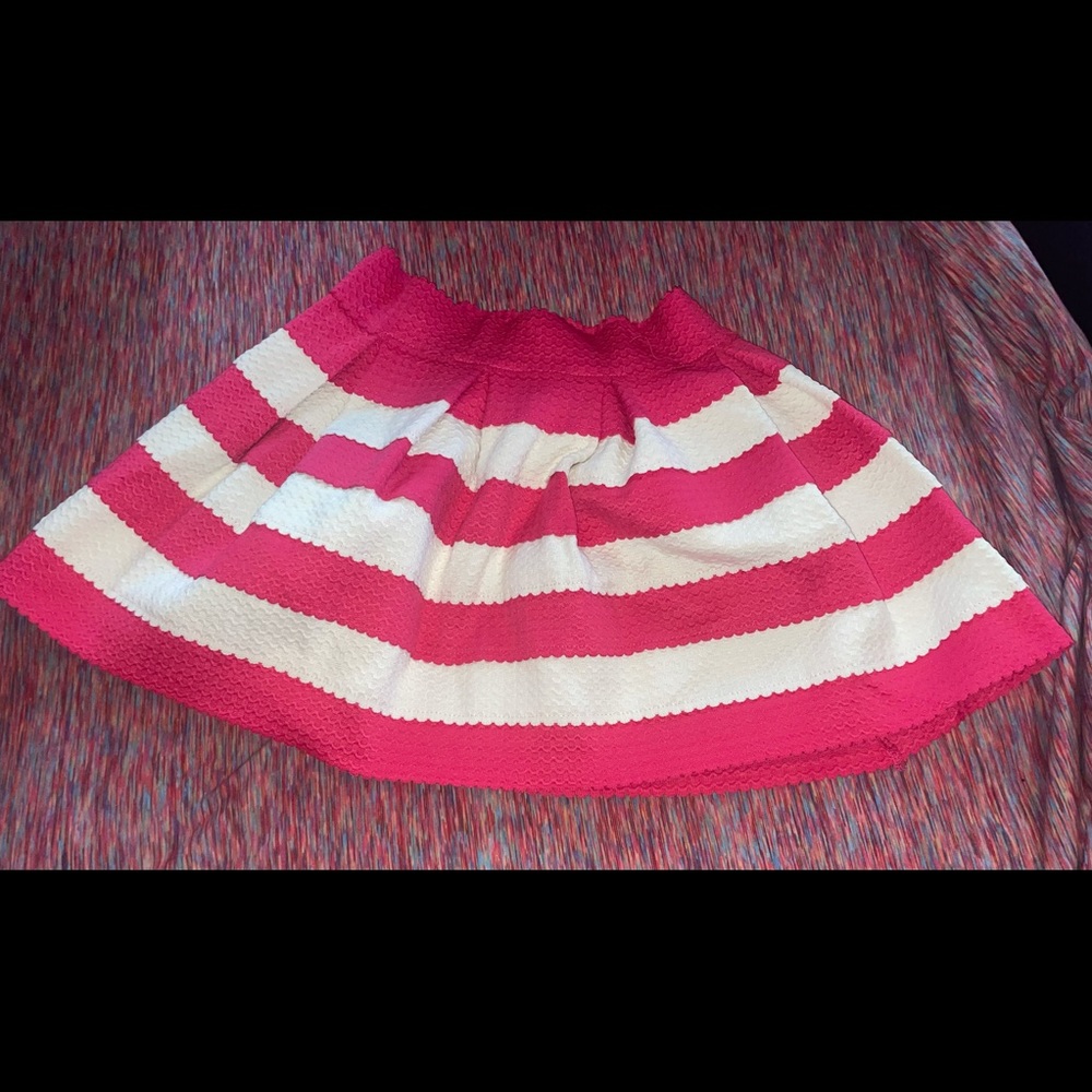 No brand pleaded skirt pink and white size large
